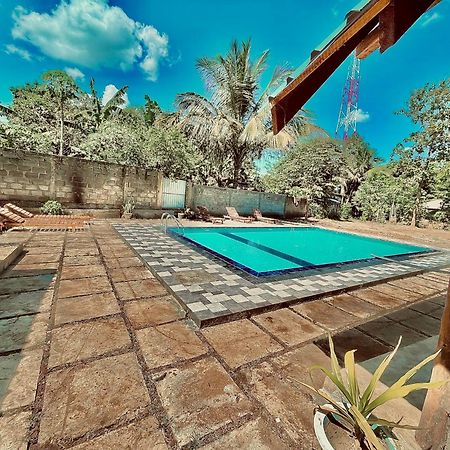 Maika Safari Lodge Udawalawe Εξωτερικό φωτογραφία